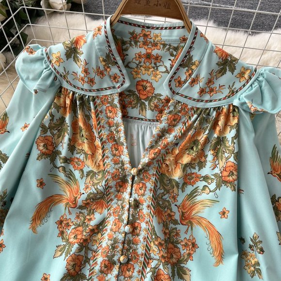 Elegant Summer Two Piece Outfit Floral Print Blouse And Shorts - Picture 7 of 10